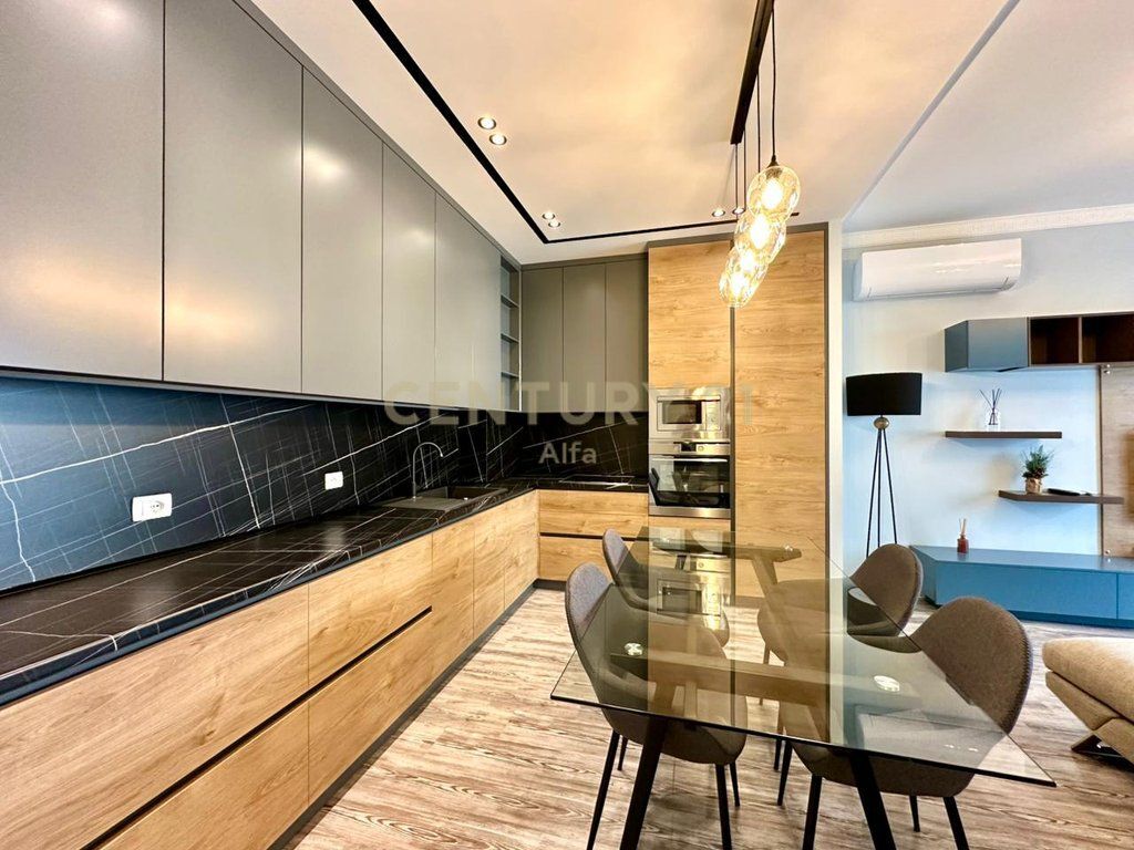 QIRA, APARTAMENT PREMIUM 1+1 TE RRUGA E KOSOVAREVE‼️
