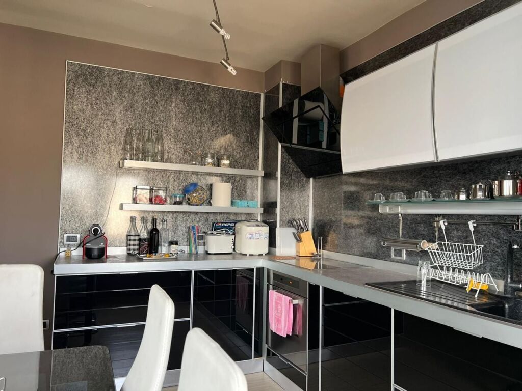 Apartment 2+1+2 for rent at Myslym Shyri