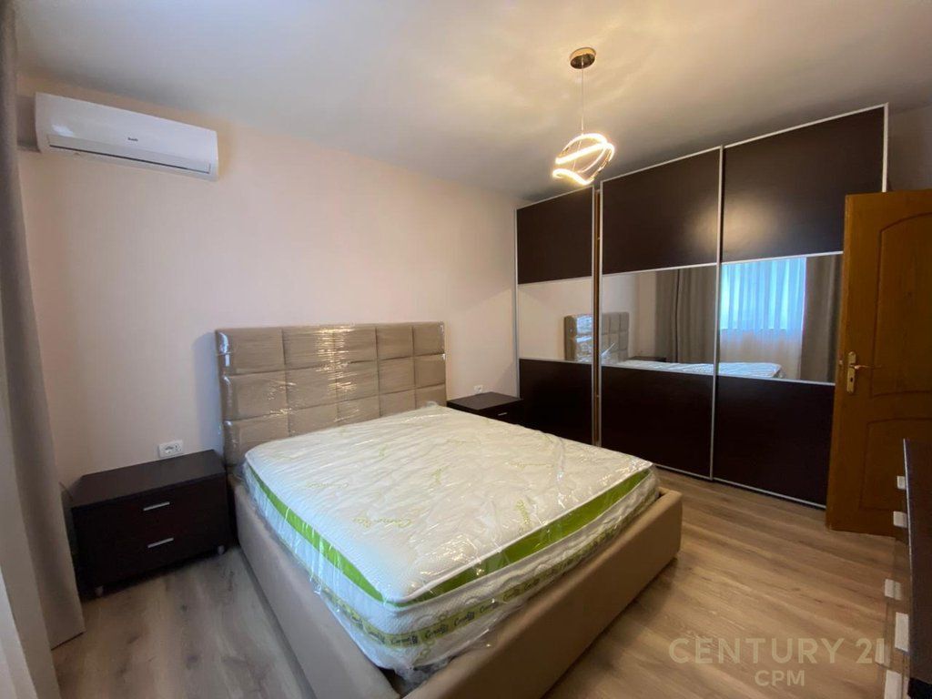 VASIL SHANTO PRANE KESH DHE KOMUNES SE PARISIT JAPIM ME QIRA APARTAMENT 1+1 550 € /Muaj Sip. Totale  64m2