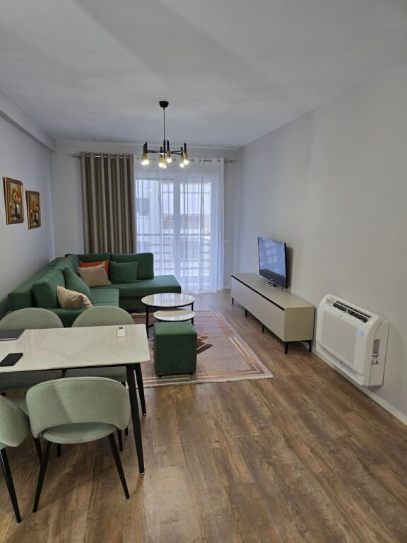 Apartament modern 1+1 qera +parking, Kompleksi E88