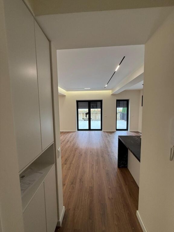SHITET APARTAMENT 3+1 KODRA E DIELLIT 2 330.000 EURO FH-73333