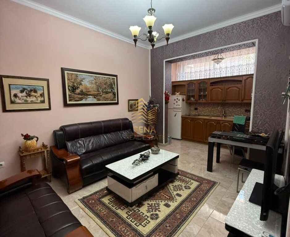 Affitto, Appartamento 2+1+balcone, Vasil Shano, 65.000 Lek al mese
