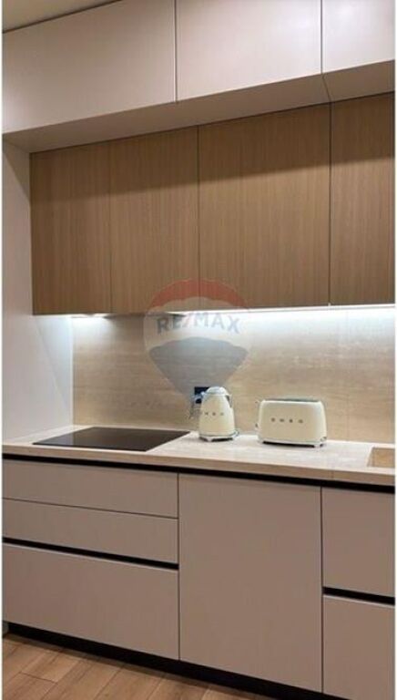 Apartment 2+1 for rent at "Rruga e Kosovareve"