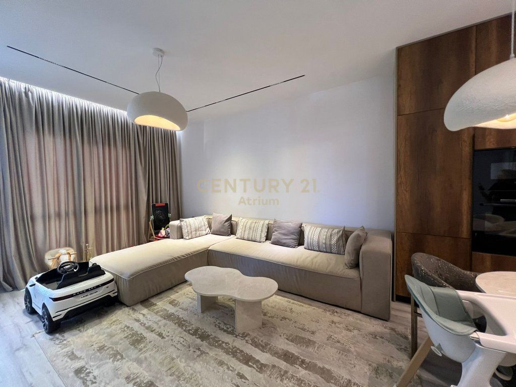 WE ARE SELLING A 2+1 APARTMENT AT EMERALD CENTER