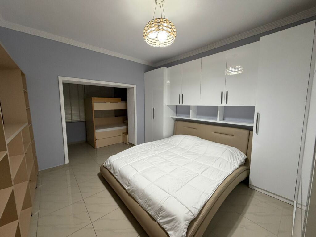 JEPET ME QERA APARTAMENT 1+1 – RRUGA BARDHYL