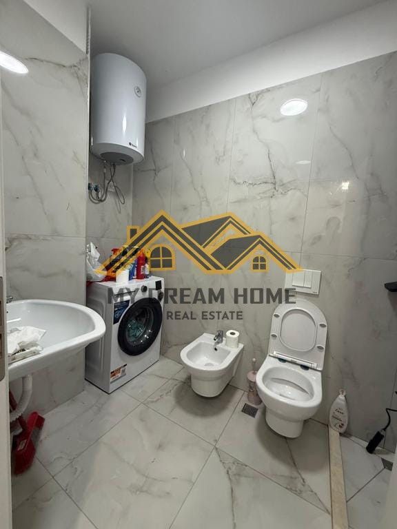 Apartament 1+1 Për Shitje në Golem, Durrës !
