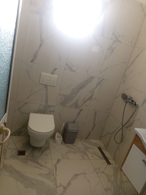 APPARTAMENTO 2+1. 35000 LEKE.ASTIR