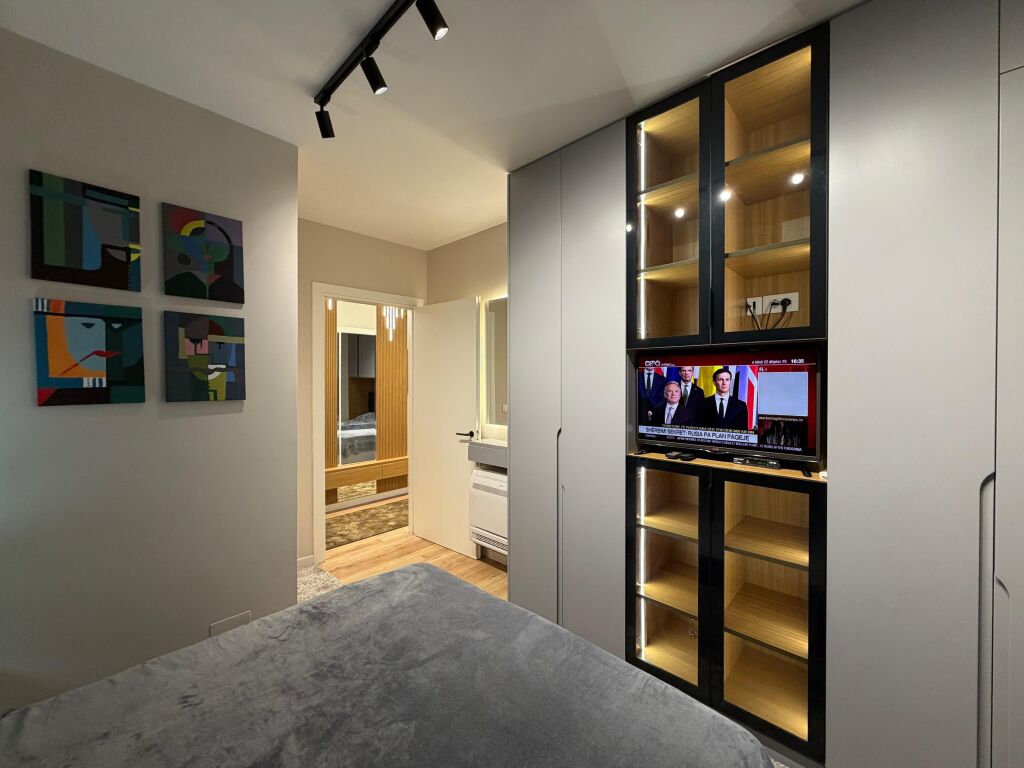 Apartment 2+1 with parking space , Kodra e Diellit