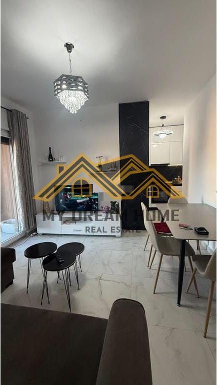 Apartament 1+1 Për Shitje në Golem, Durrës !