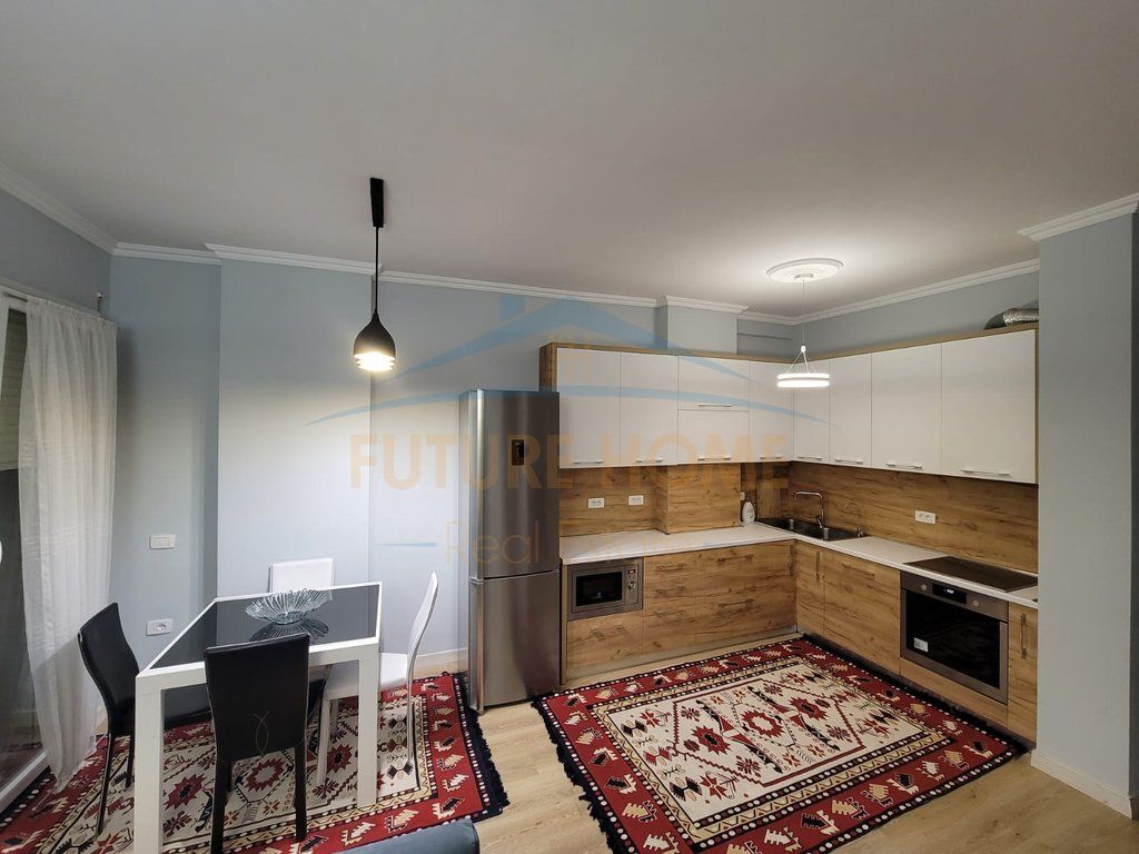 Affitto, Appartamento 2+1+2, Via 5 Maji, Tirana