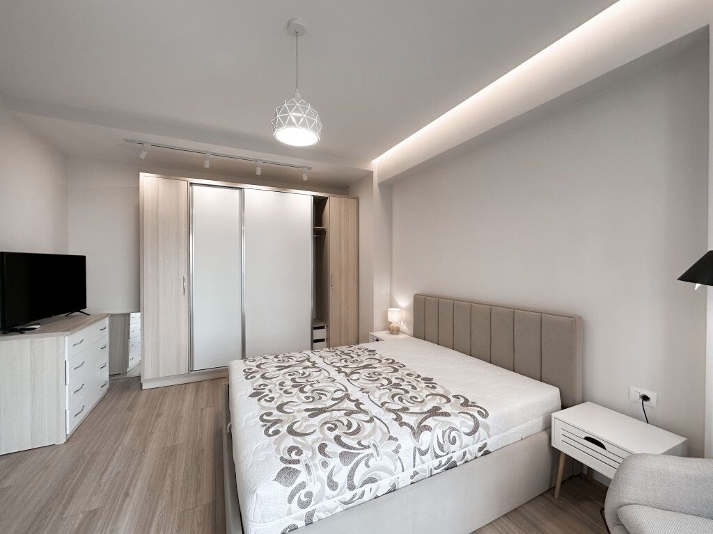 Apartment 2+1 for rent  post parking Bulevardi i Ri