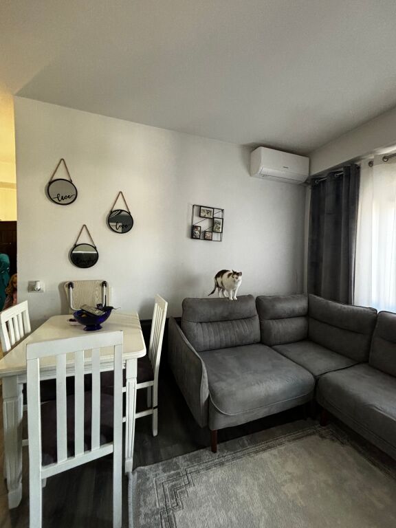 🏡 Apartment 1+1 for sale on Endri Keko Street, near the New Maternity.