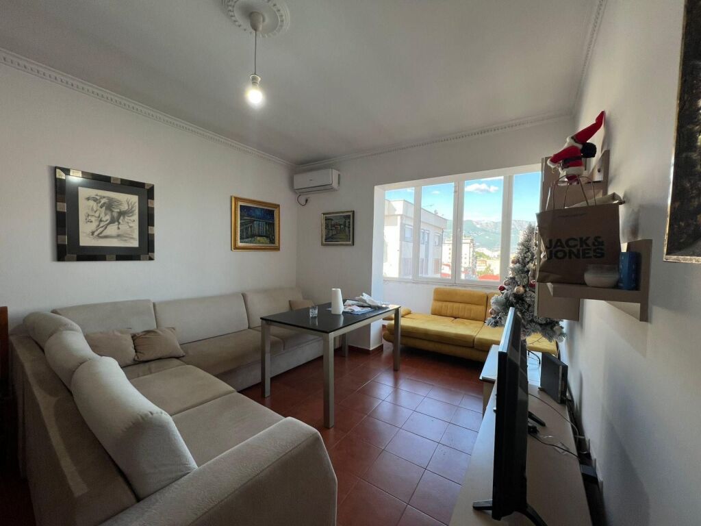 1+1,kat 6 pa ashensore,vasil shanto,600 euro