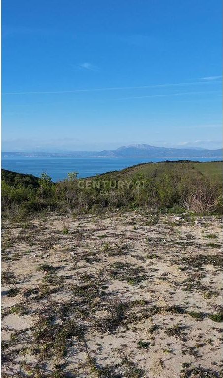 LAND FOR SALE WITH SEA VIEW ON THE PROMENADE, RODONI CAPE 13,500 m²