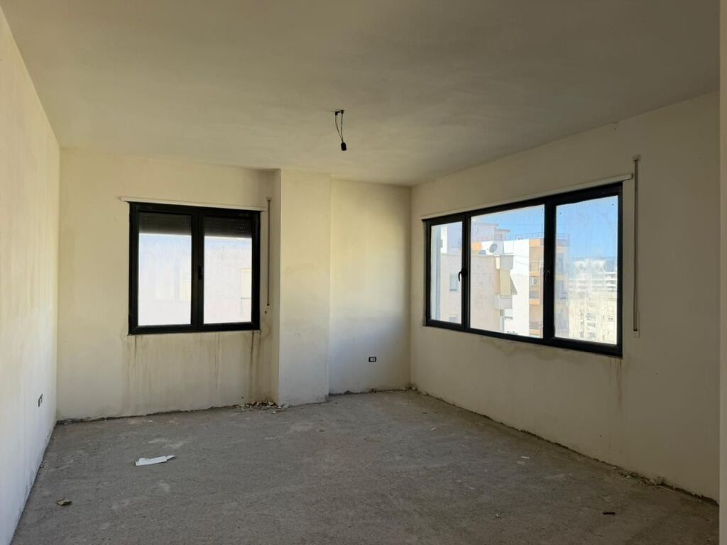 In vendita: Appartamento 1+1 mai abitato prima - Max Optika, Vlore