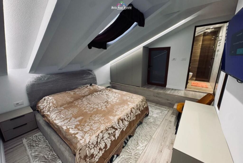 Apartament Duplex Me Qera 1+1 Tek Rruga e Dibres ( ID B211463) Tirane