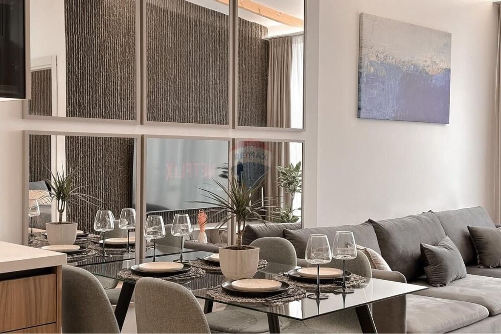 Luxury 2+1 Apartment for Sale in Astir!
