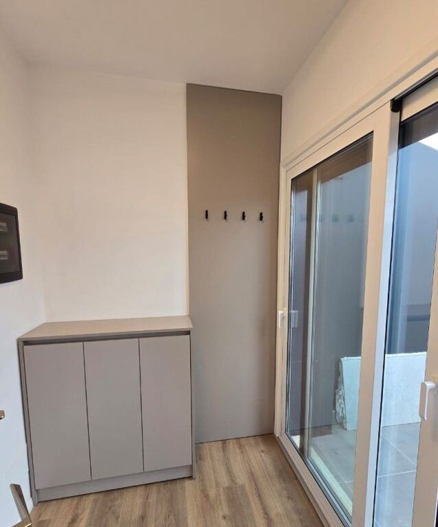 📌 Apartment 2+1+2+🅿️ for Rent – Near the Red School