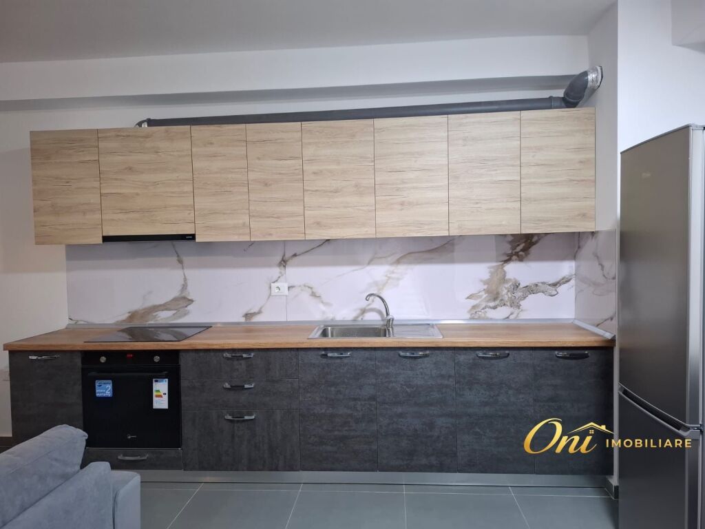 JEPET APARTAMENT ME QERA 3+1 RRUGA 5 MAJI