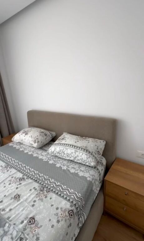 For rent 1+1 New Boulevard 70,000 lek