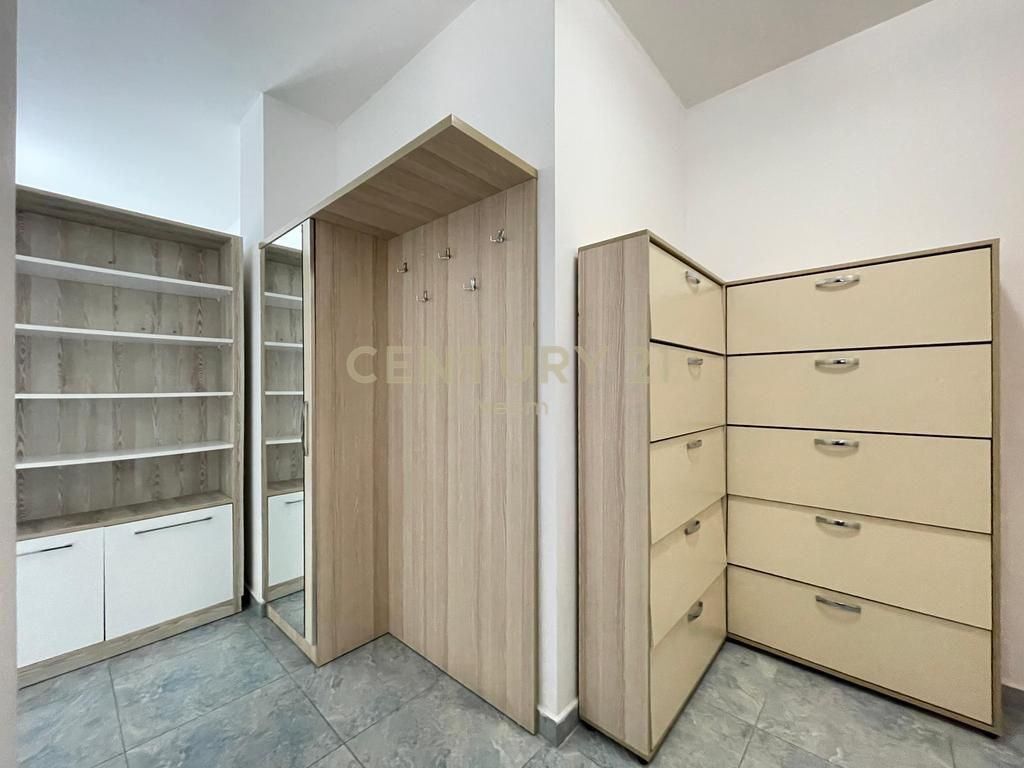 SHITET APARTAMENT 1+1, LIQENI I THATE!