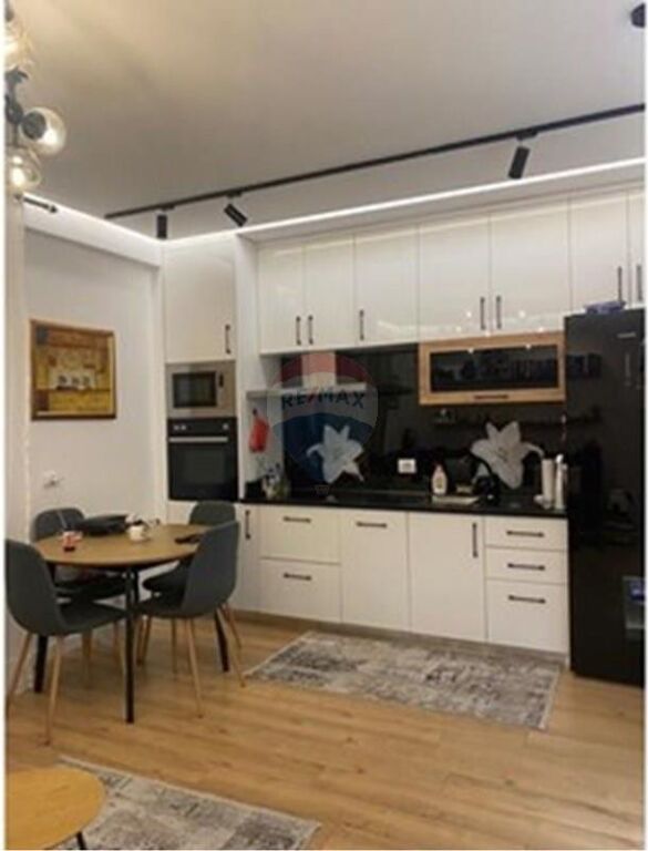 Apartament - Për Shitje - Rruga Eduard Mano, Tiranë