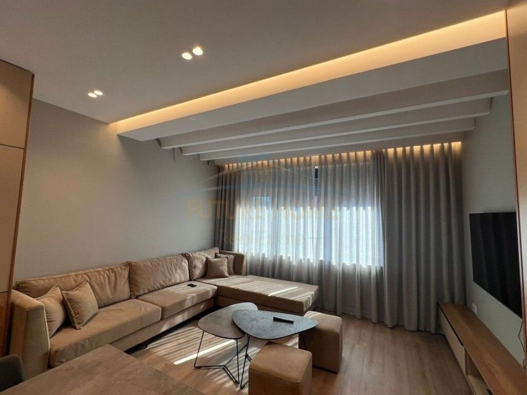 Rent, Apartment 2+1+Parking, Elbasani Street, Tirana