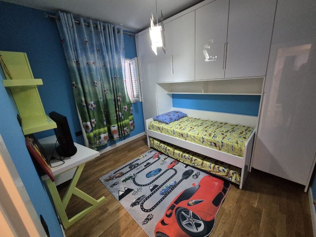 2+1 apartment for rent near Fusha e Aviacionit!
