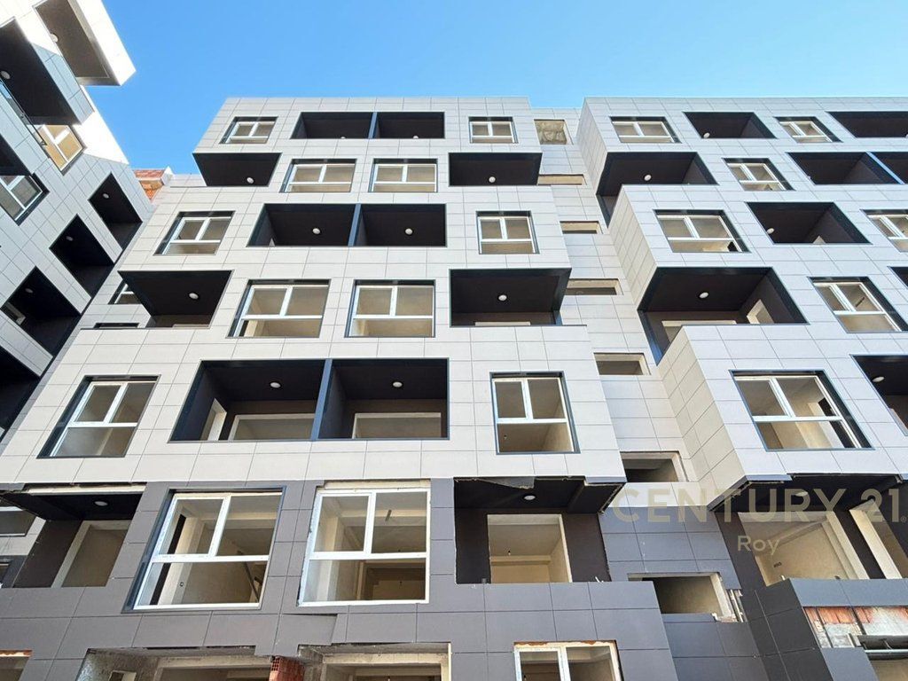 SHITET APARTAMENT 1+1 MONTEVIDEO RESIDENCE TE MALI ROBIT!