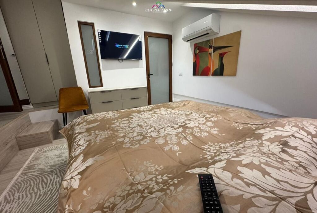 Apartament Duplex Me Qera 1+1 Tek Rruga e Dibres ( ID B211463) Tirane