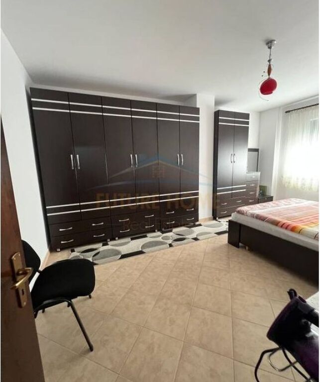 Shitet, Apartament 1+1, Unaza e Re, Tiranë
