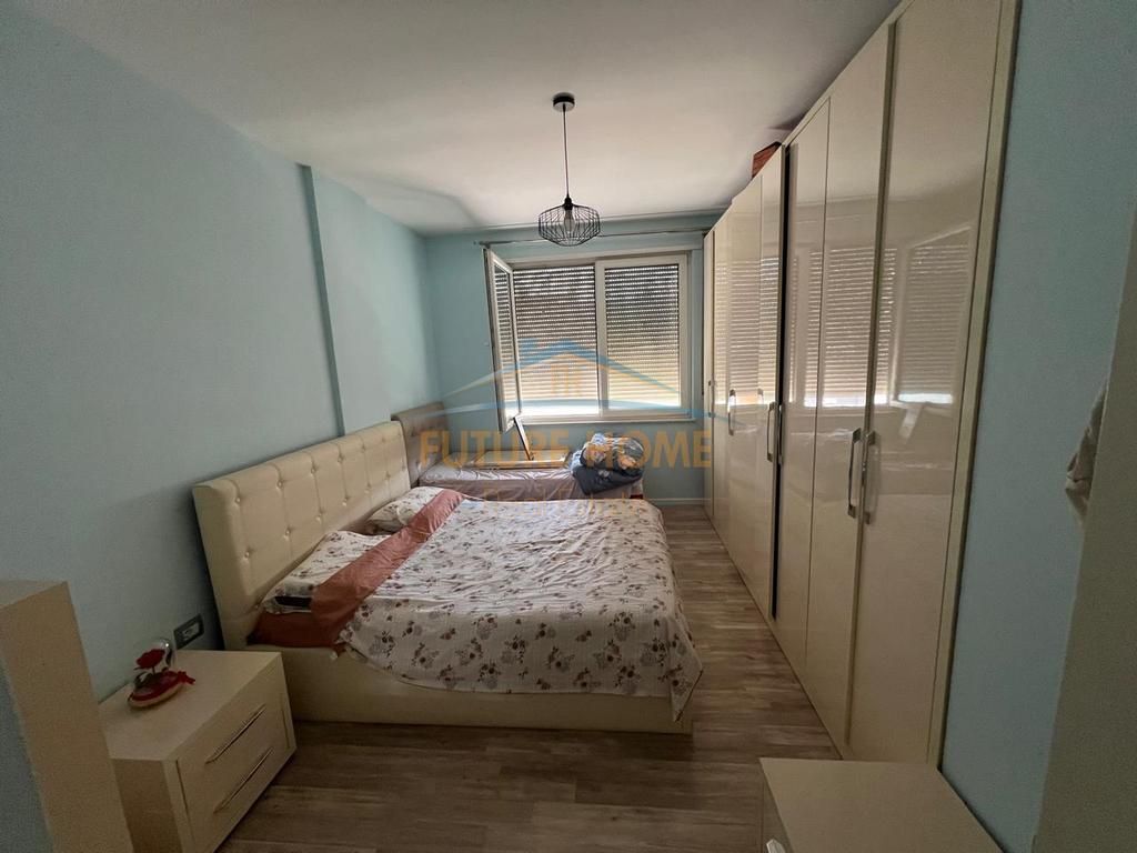Qera, Apartament 1+1, Porcelan, Tiranë.