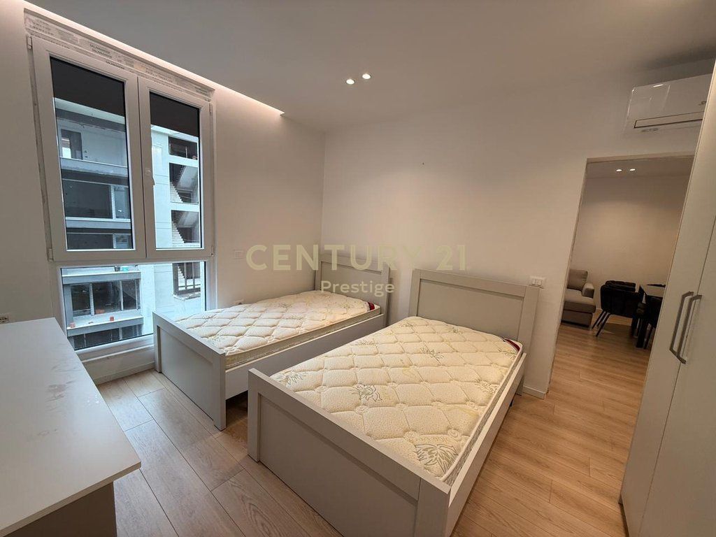 APARTAMENT 2+1+2 NE SHITJE, PRANE RADISSONIT, LIQENI I THATE!