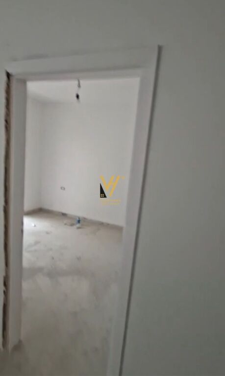OFFICE 55 M2 FOR RENT AT AURA, LAPRAKE 500 EURO