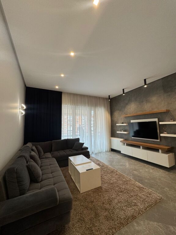 Apartment 2+1+2+parking for rent in Delijorgji Complex