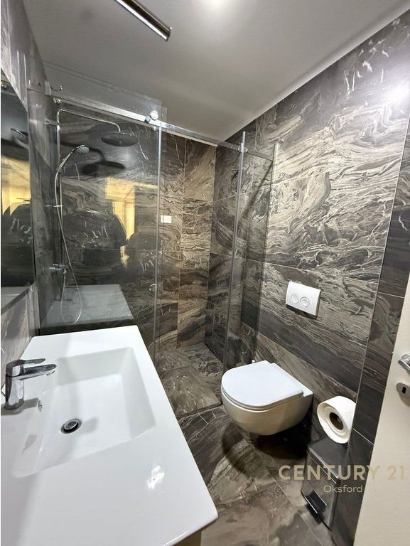 APPARTAMENTO IN AFFITTO 2+1+2 NELLA ZONA AERONAUTICA
