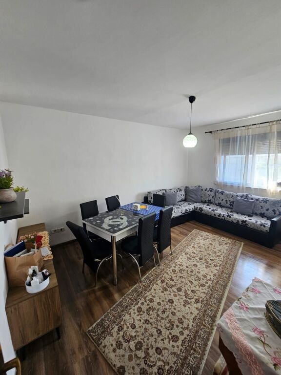 SHITET APARTAMENT 1+1 TEK VALA PARK – STADIUMI DURRES
