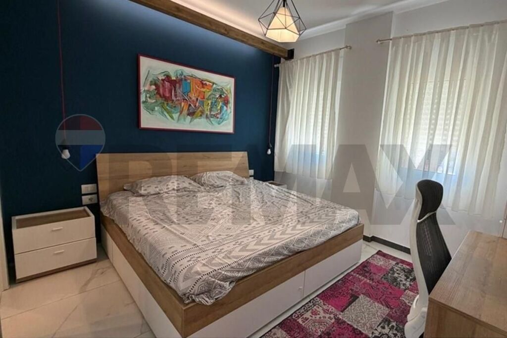 SHITET, APARTAMENT 2+1+2+ PARKIMI, GJIRI I LALZIT