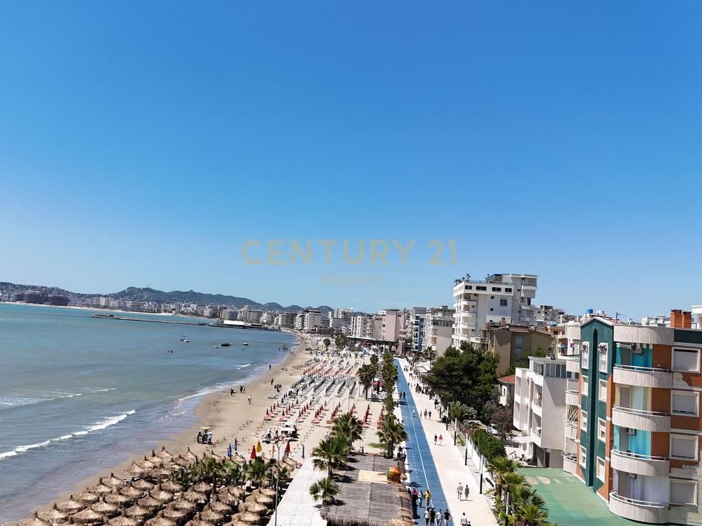 Apartament 2+1 në Rradhën e Parë me Pamje nga Deti në Plazh, Durrës – 85 m² me Pamje Panoramike