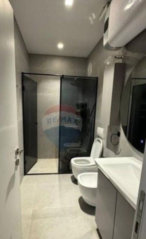 Apartament 1+1 me qira tek Rruga e Dibrës  ID: 530281057-81