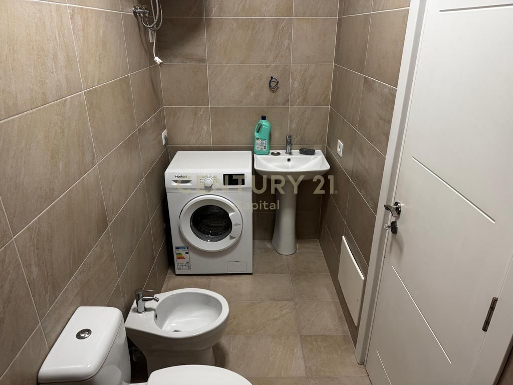 Japim me qera apartament 2+1 te QSUT! 650 € /Muaj