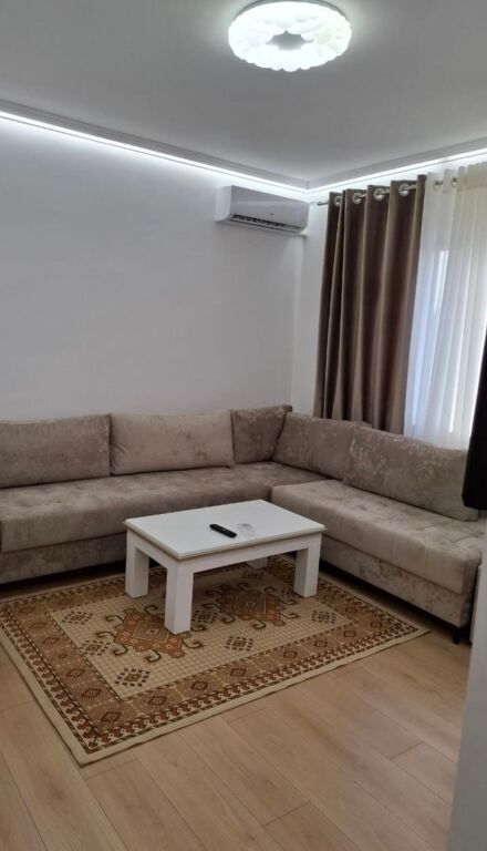 Apartament me qera 1+1 Stacioni i Trenit