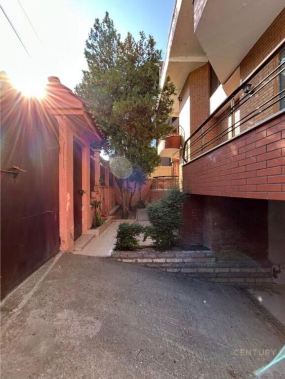 🔥 EXCLUSIVE 🔥3-storey villa for sale in Selite, Tirana
