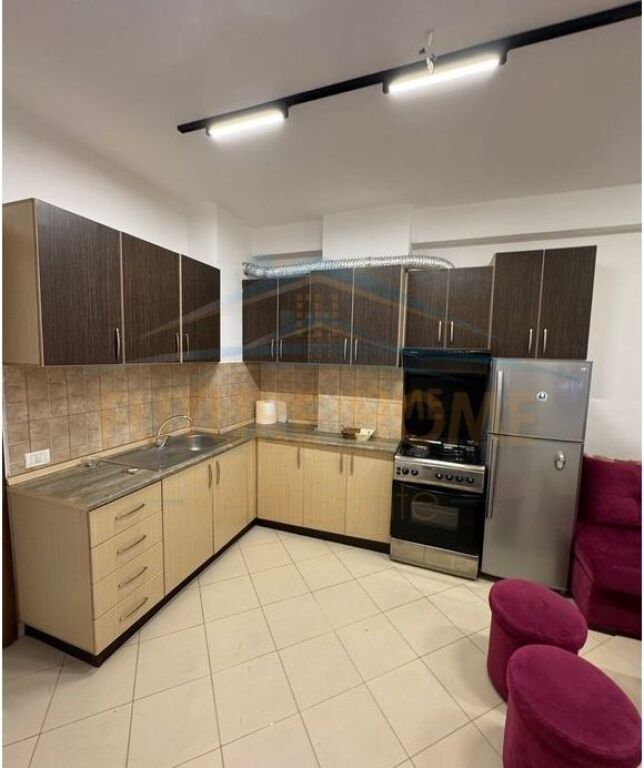 Shitet, Apartament 1+1,Unaza e Re, Tiranë.