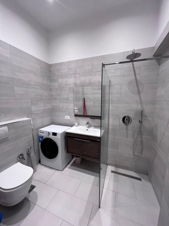 Apartment 2+1 for rent, Durres Street, hotel Colosseo