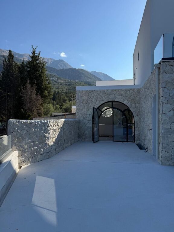 🌊 Shitet vilë luksoze – Borgo Bello Residence, Drimadhë !