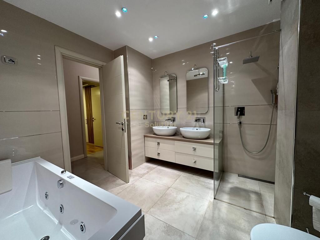 2+1 APARTMENT FOR SALE IN "CENTRA KRISTAL" !!!
