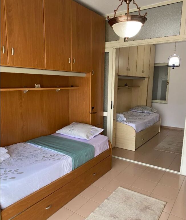 APARTAMENT ME QERA 3+1 RRUGA E ELBASANIT 145.000 LEKE FH-73502
