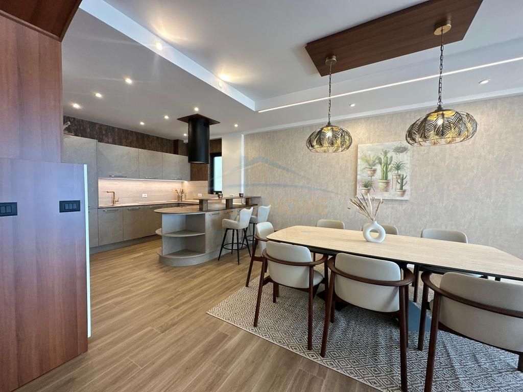For sale, Apartment 2+1+2, Cold Water, Vlore