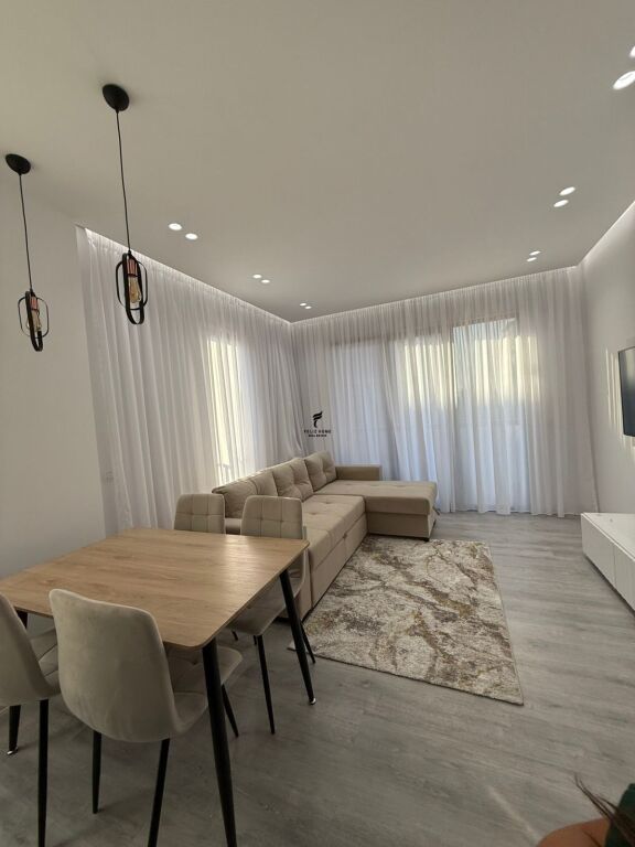 APPARTAMENTO IN AFFITTO 1+1 VIA SIRI KODRA 60.000 LEKE FH-73402
